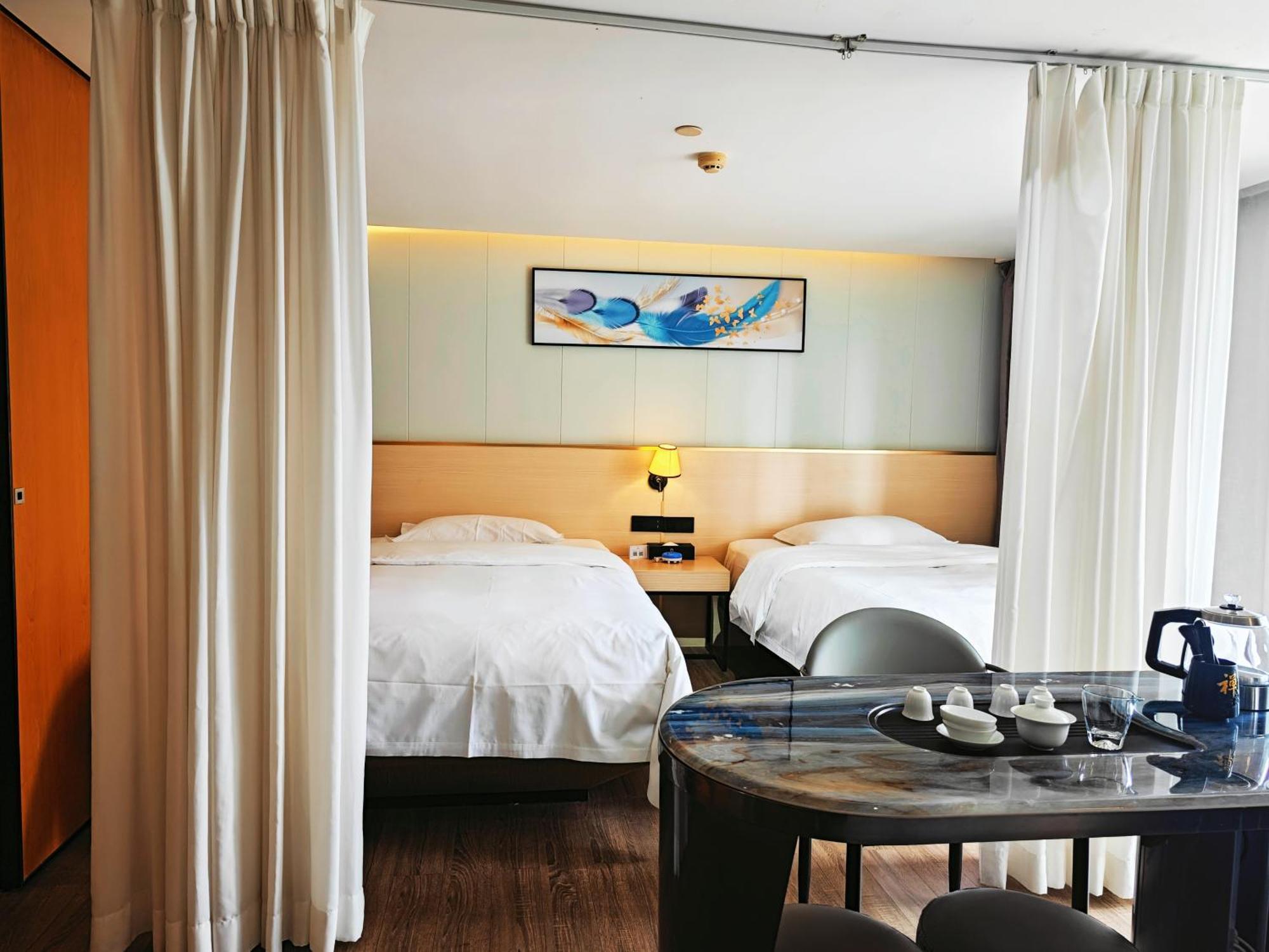 Paco Hotel Zhujiang New City Jinan University Guangzhou อพาร์ทเม้น *